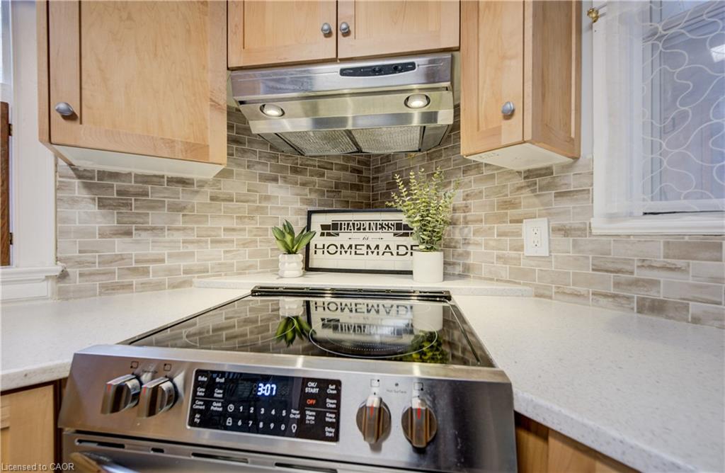 76 Brentwood Avenue Property Photo 8