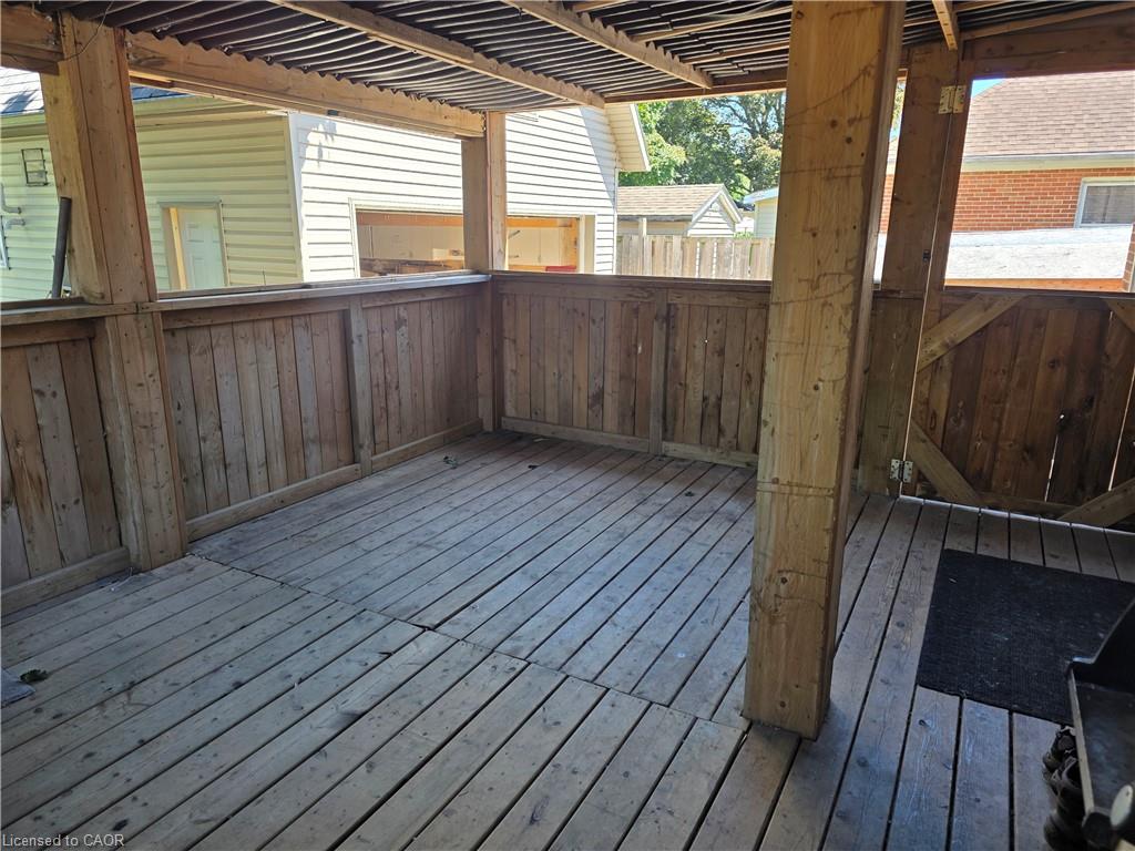 76 Brentwood Avenue Property Photo 9