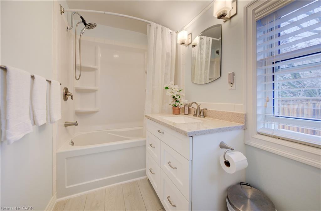 76 Brentwood Avenue Property Photo 14