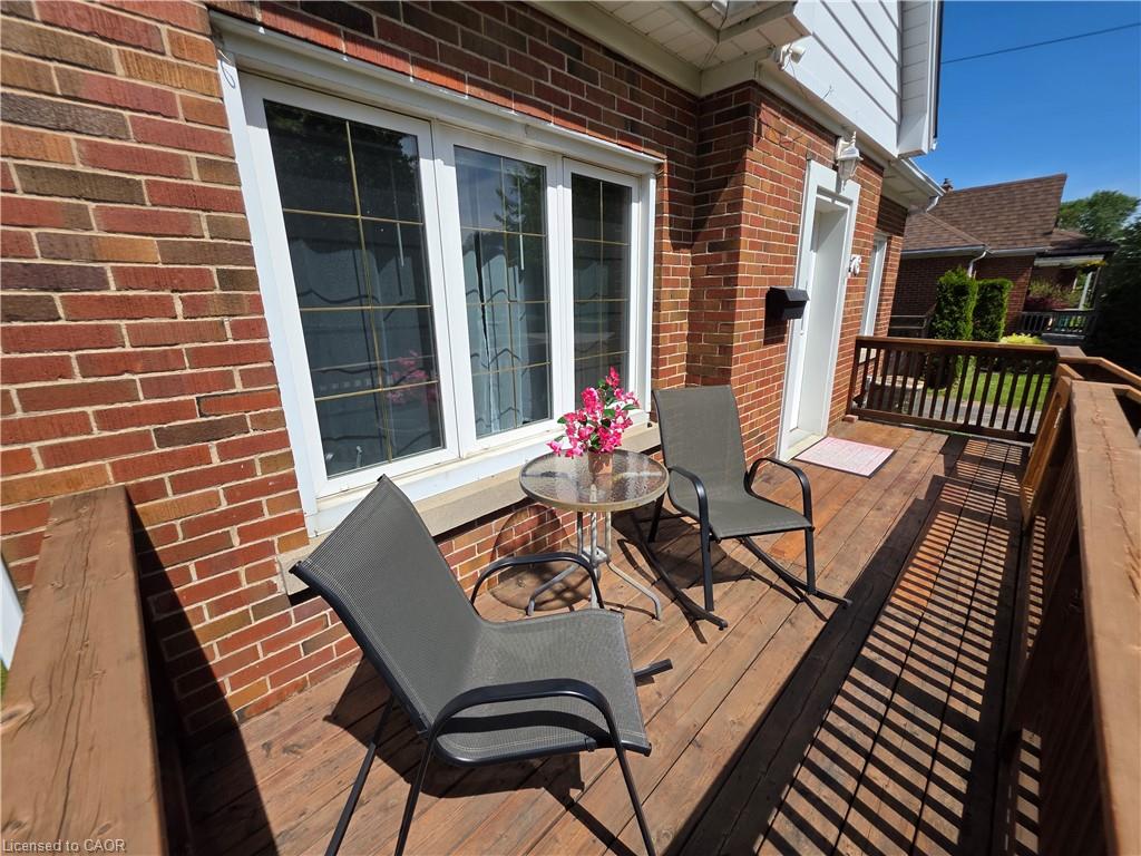 76 Brentwood Avenue Property Photo 28