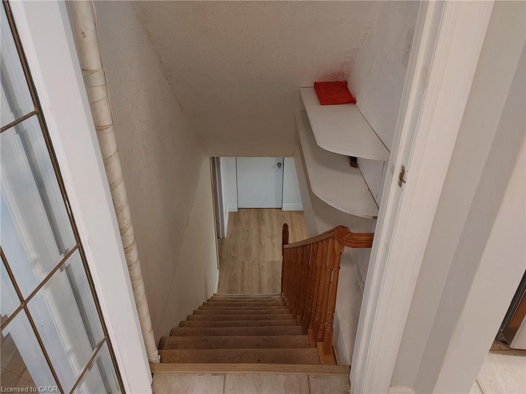 76 Brentwood Avenue Property Photo 43