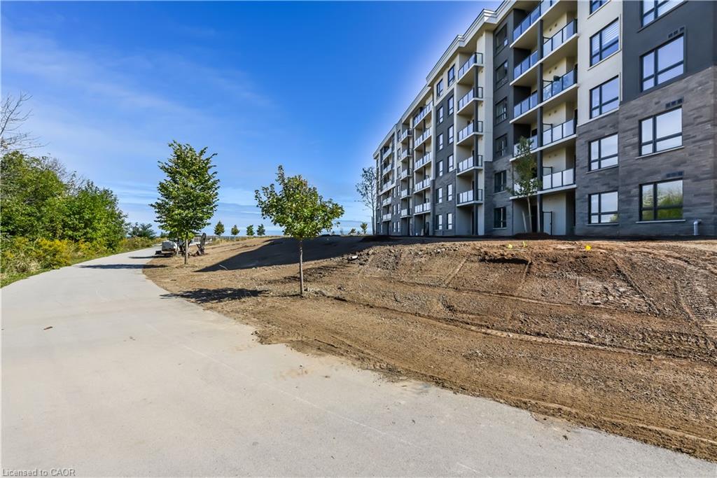 123-101 Shoreview Place Property Photo 38