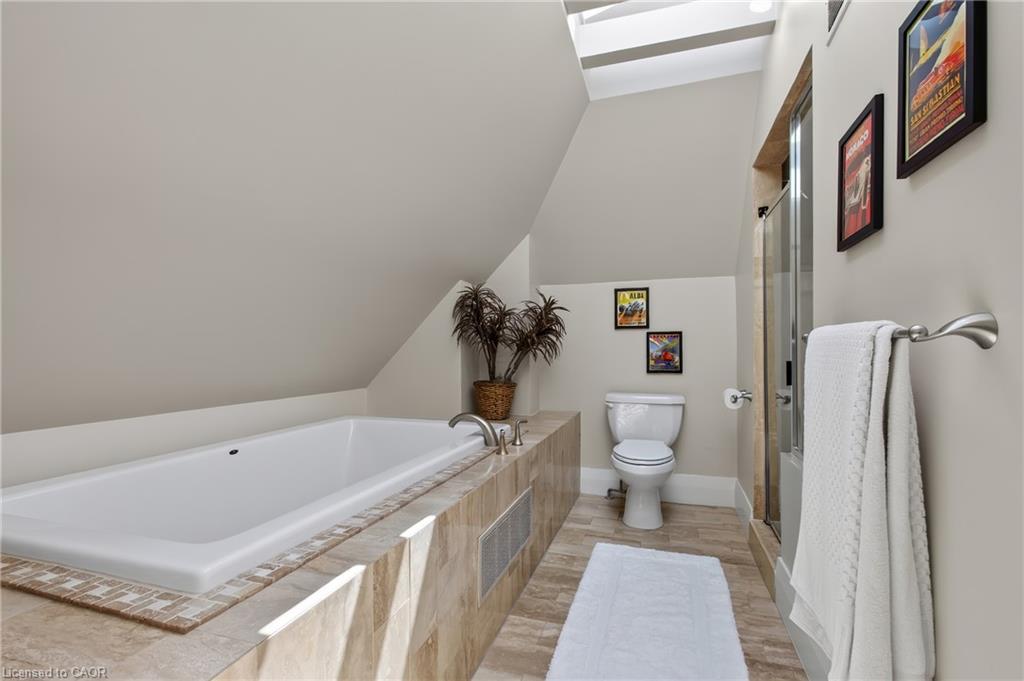 1391 Queen Victoria Avenue Property Photo 35