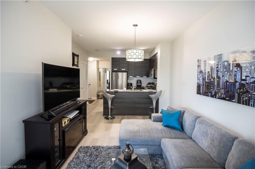 1601-75 Eglinton Avenue W Property Photo 5