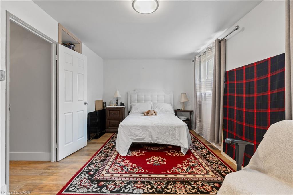 24 Bramhall Circle Property Photo 13