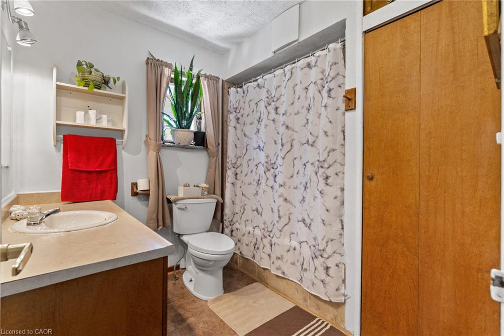 24 Bramhall Circle Property Photo 17