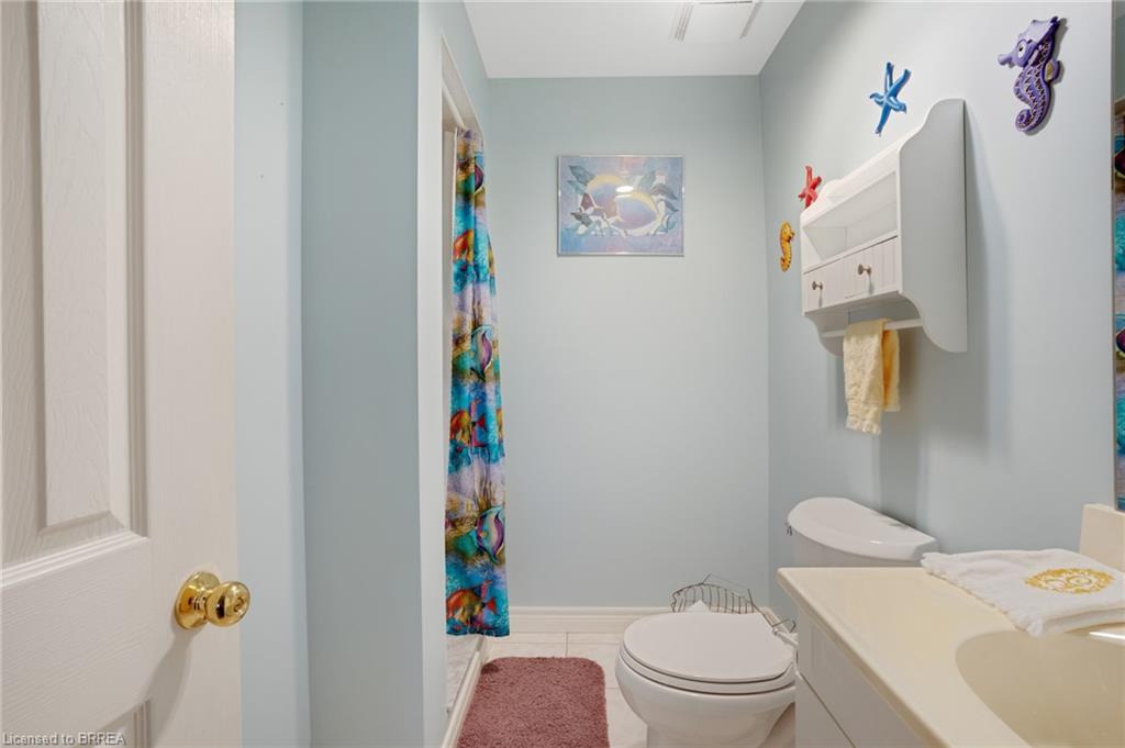 10-422 Powerline Road Property Photo 32