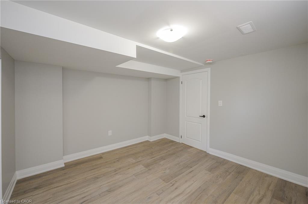 144 East 44th Street Property Photo 14