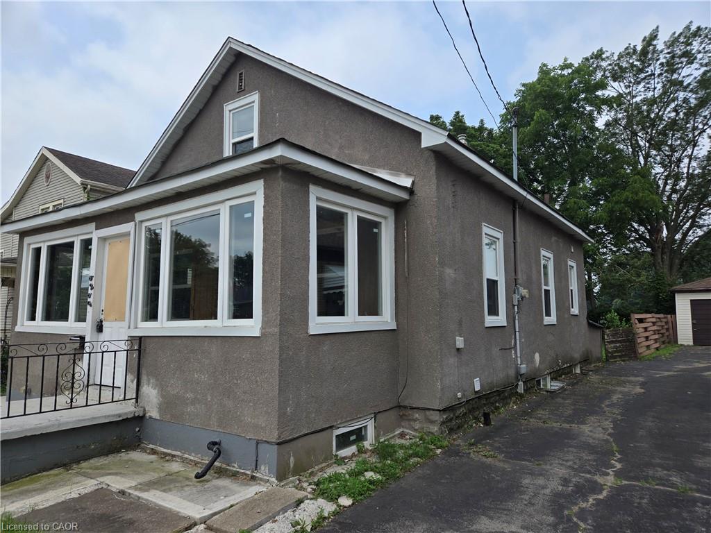 6269 Franklin Avenue Property Photo 19