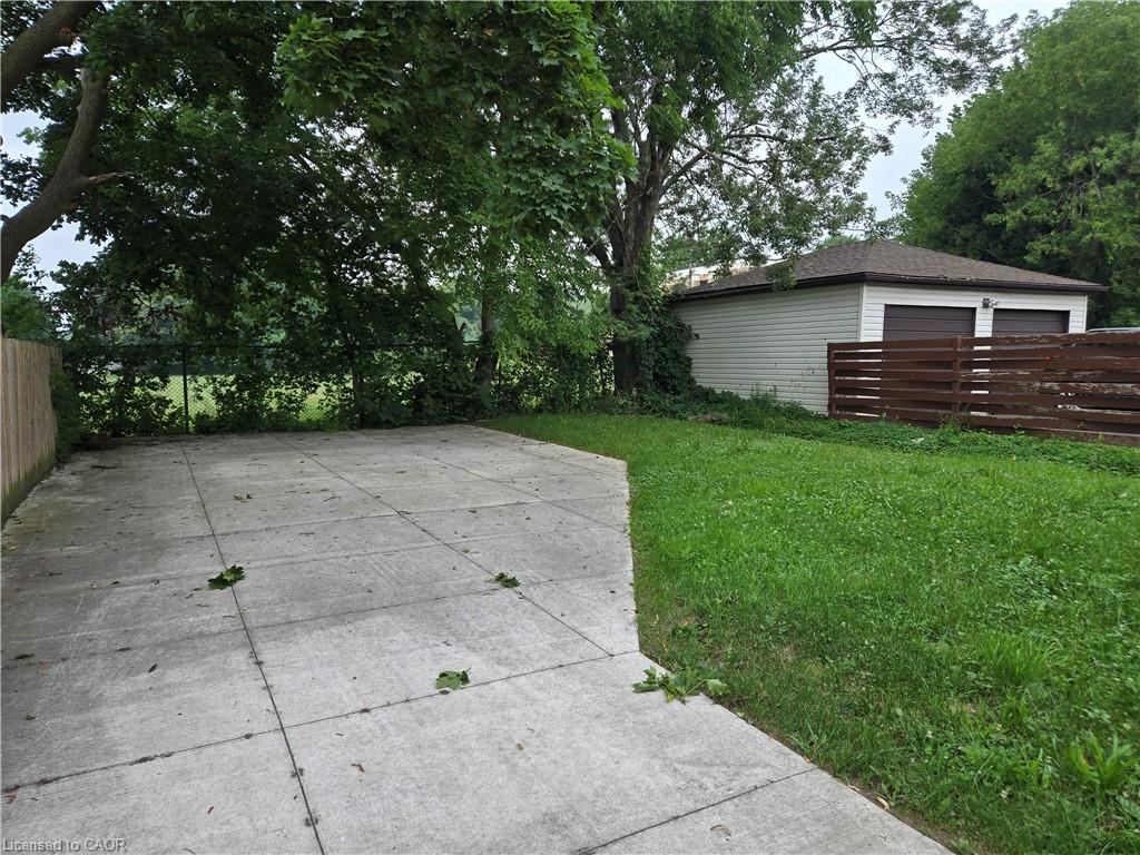 6269 Franklin Avenue Property Photo 21