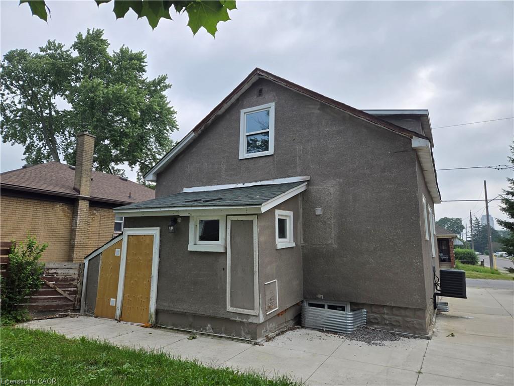 6269 Franklin Avenue Property Photo 22