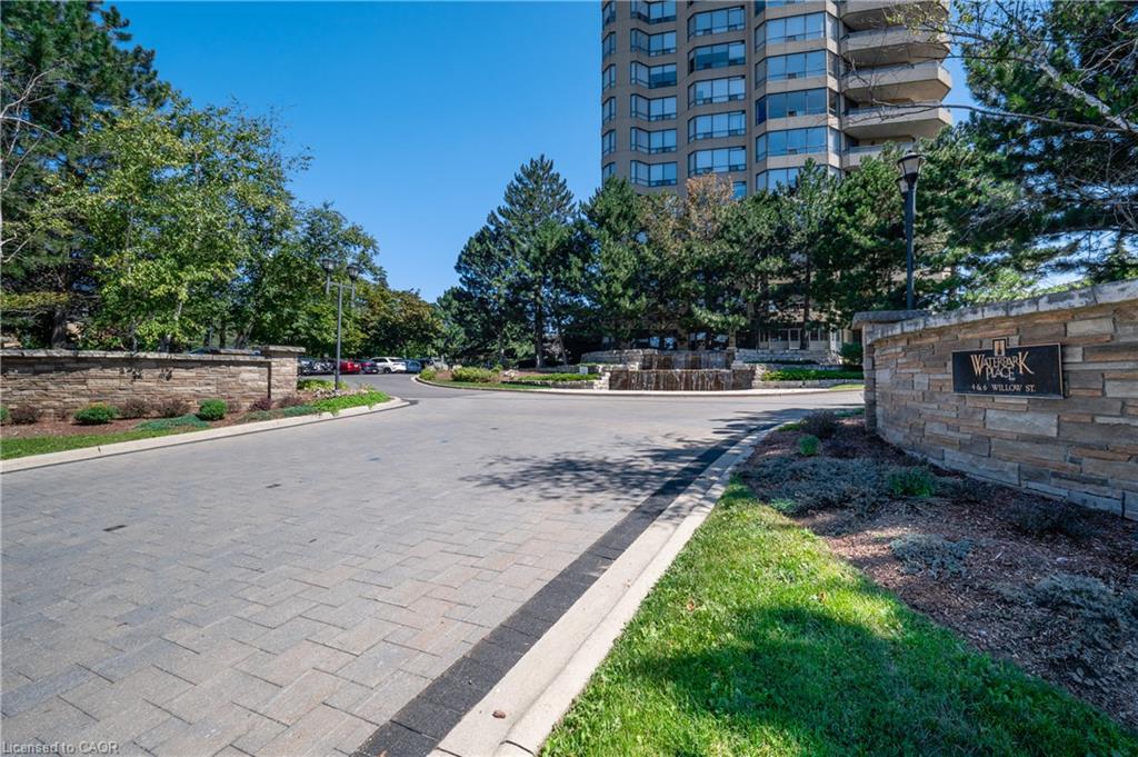 802-6 Willow Street Property Photo 3