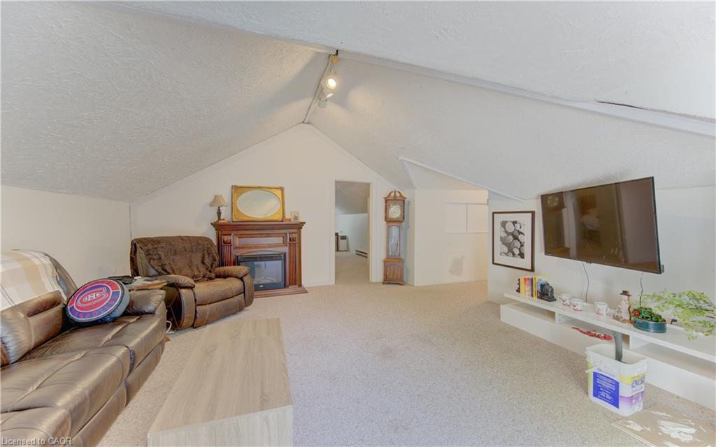 63 Birch Street Property Photo 40