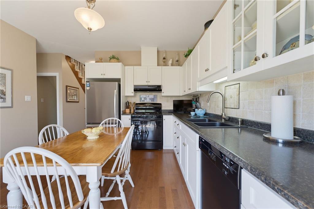 17-310 Southbrook Drive Property Photo 11