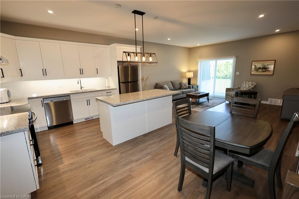 9 Silver Creek Road Property Photo 2
