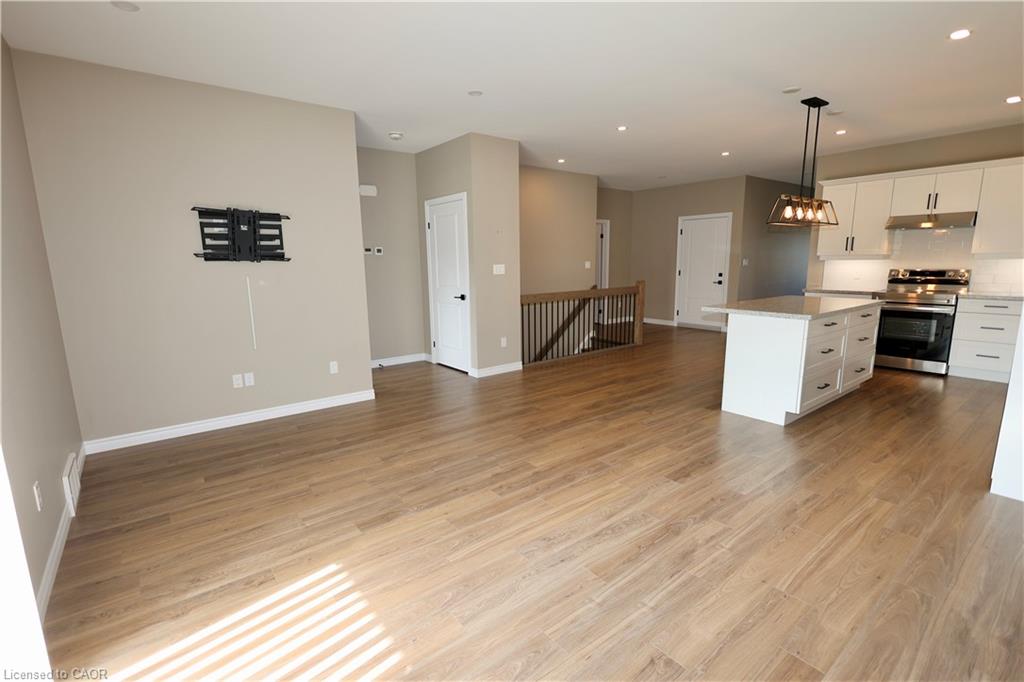 9 Silver Creek Road Property Photo 12