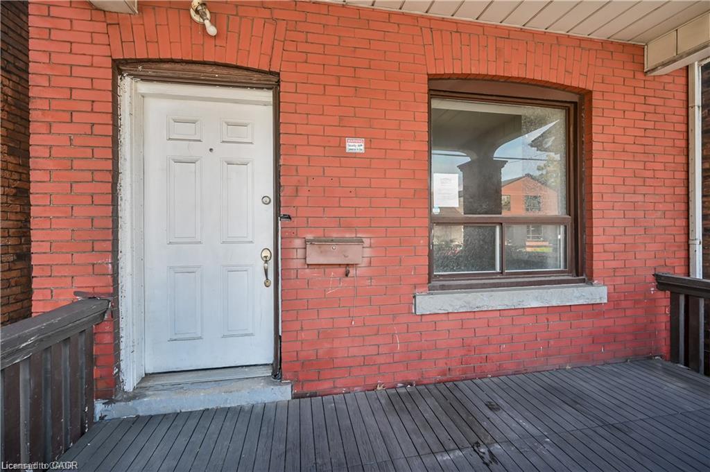 334 Cannon Street E Property Photo 2