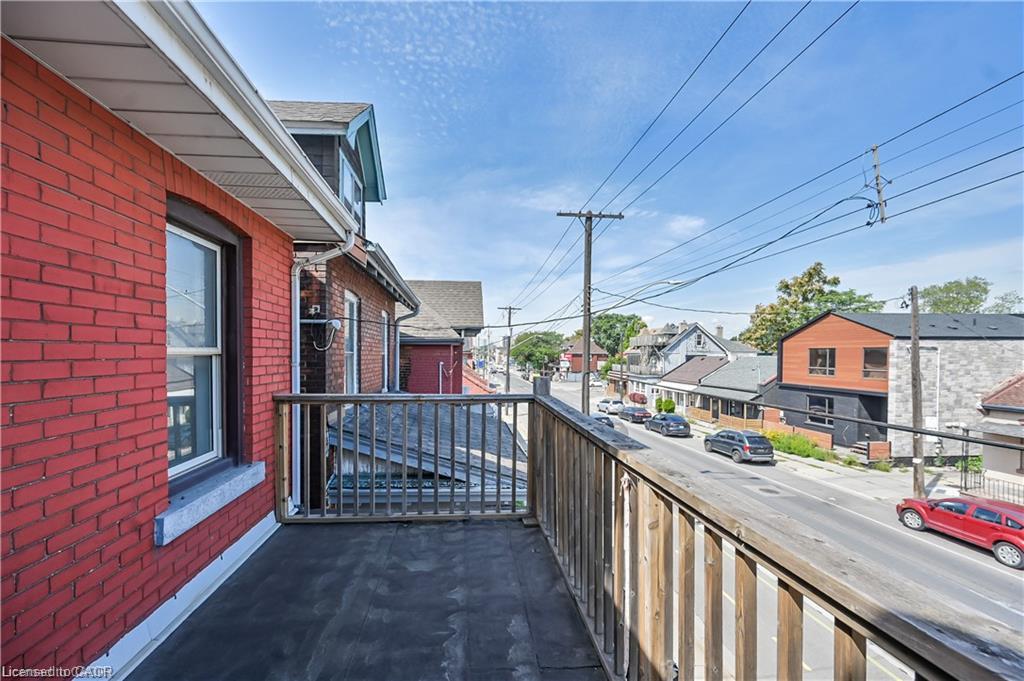 334 Cannon Street E Property Photo 28