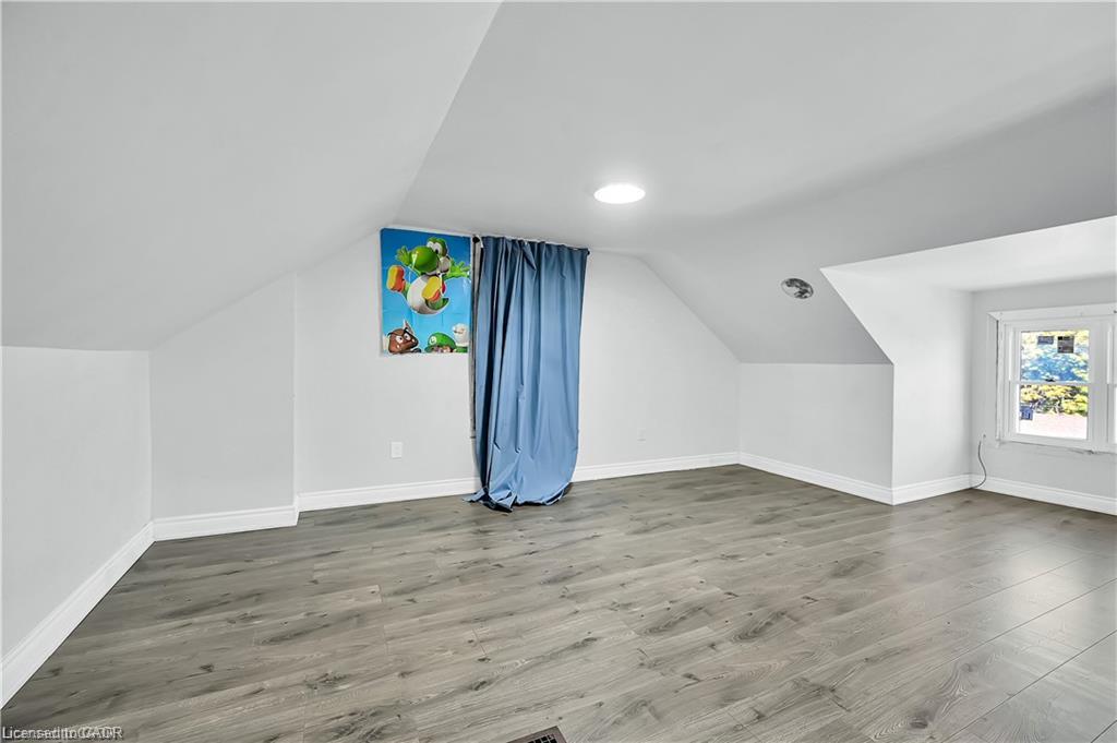 334 Cannon Street E Property Photo 30
