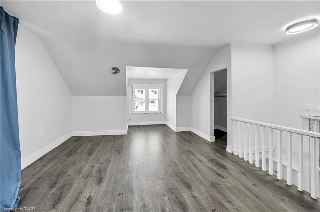 334 Cannon Street E Property Photo 31