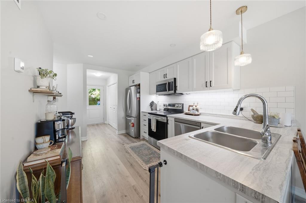 28b Grandview Street Property Photo 10