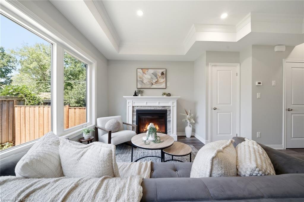 11 Ontario Street Property Photo 10