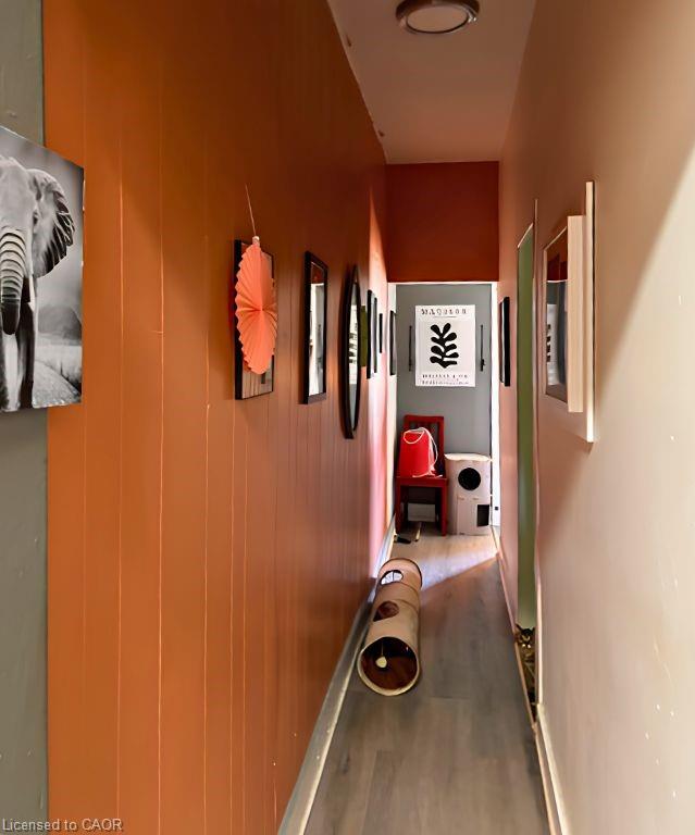9a Wentworth Street N Property Photo 6