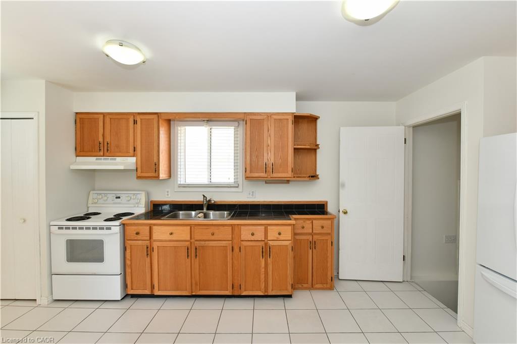 82 Elmwood Avenue Property Photo 8