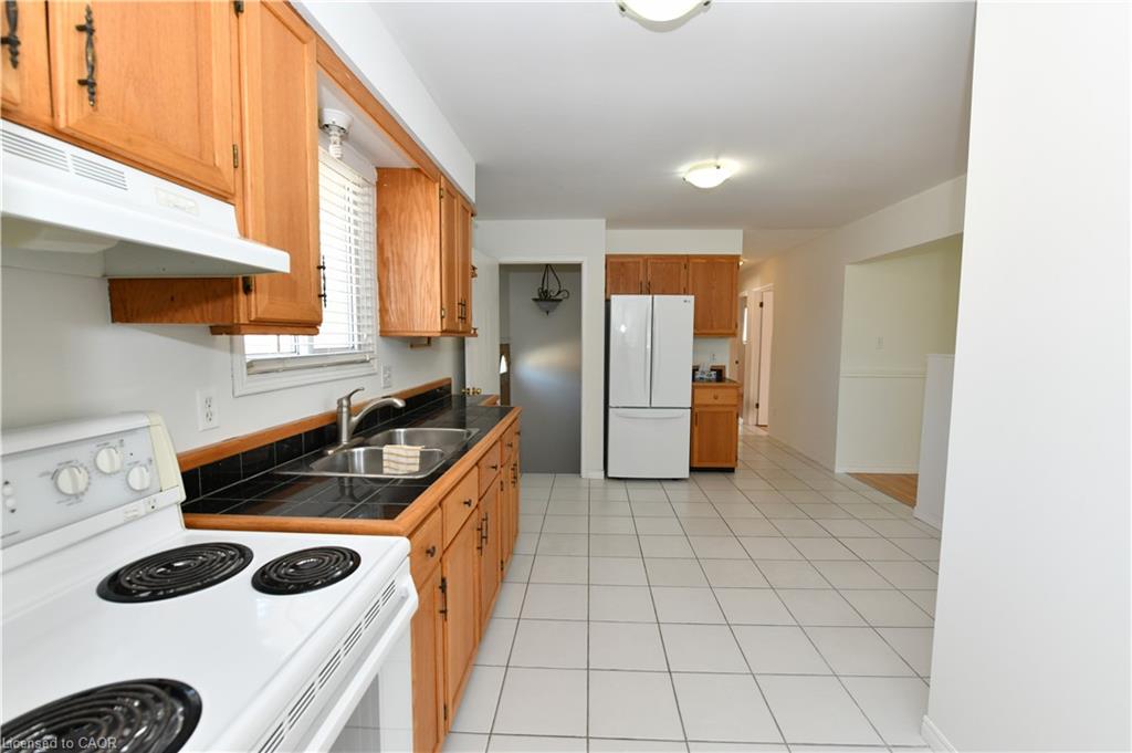 82 Elmwood Avenue Property Photo 9