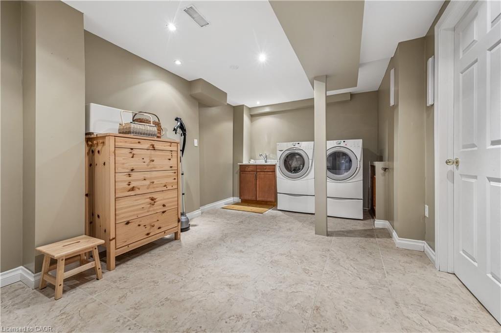 2283 Briargrove Circle Property Photo 39
