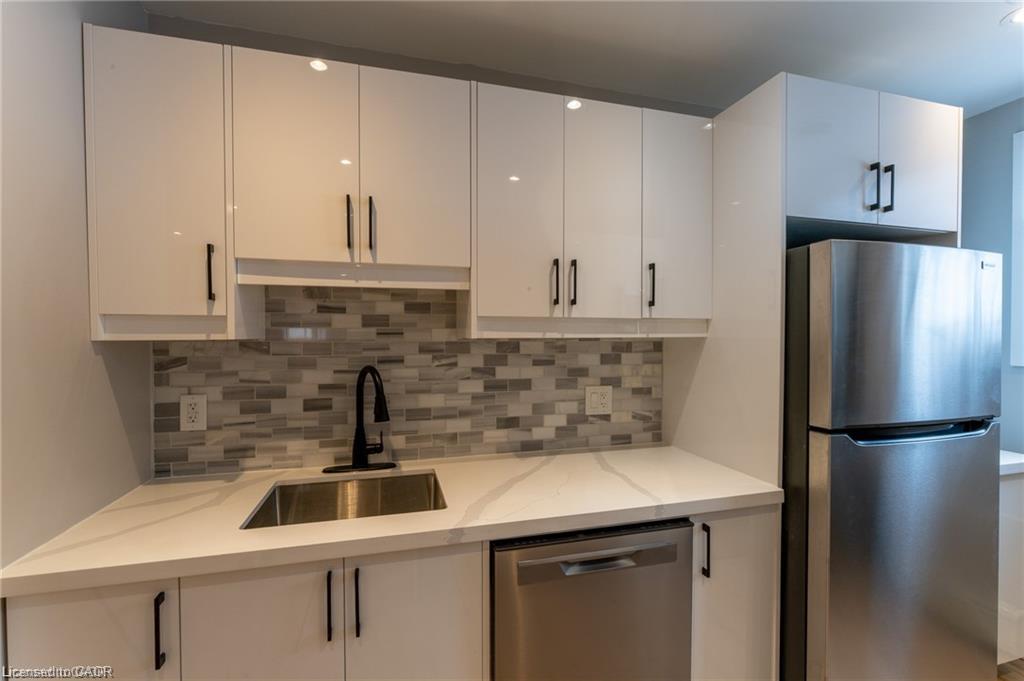 101-410 Hazel Street Property Photo 5