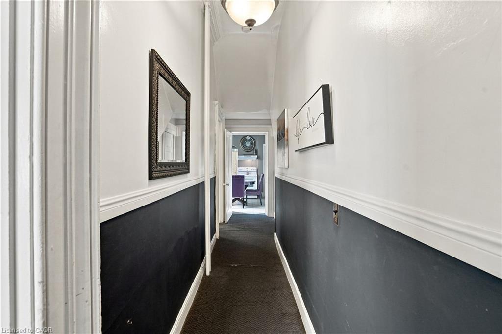 132 Emerald Street S Property Photo 11