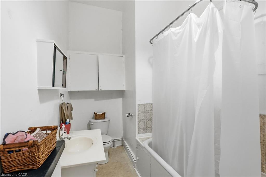 132 Emerald Street S Property Photo 38