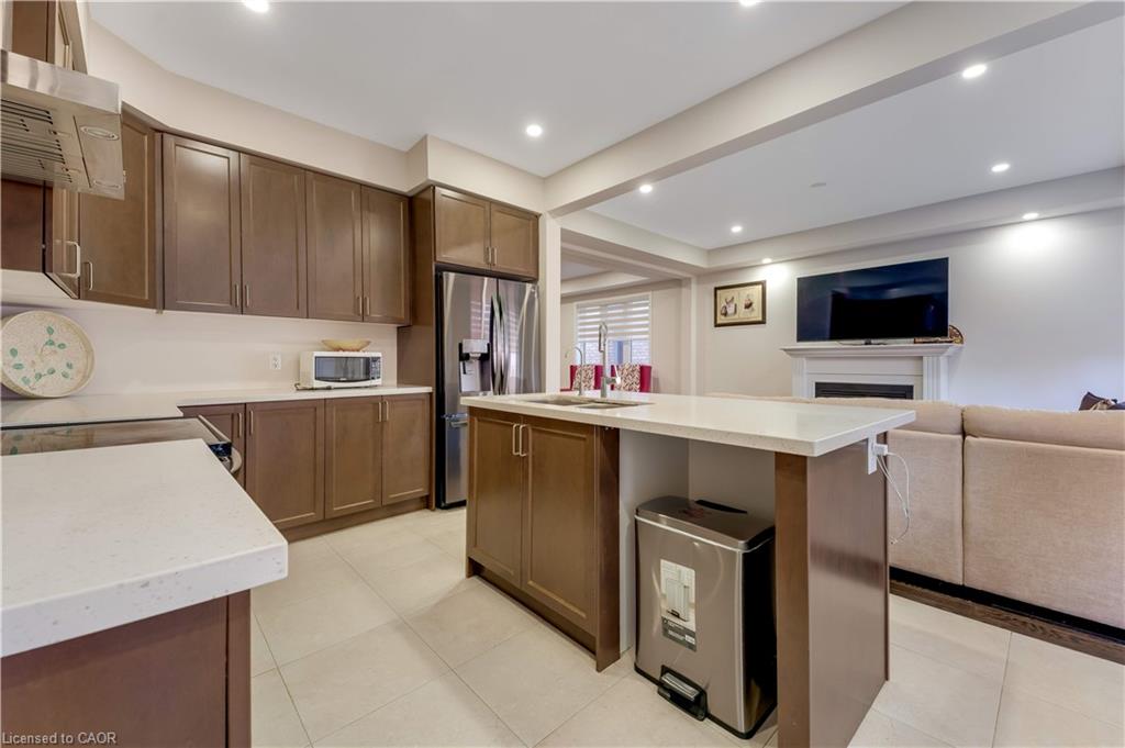 106 Haldimand Street Property Photo 11