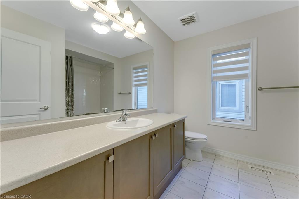 106 Haldimand Street Property Photo 18