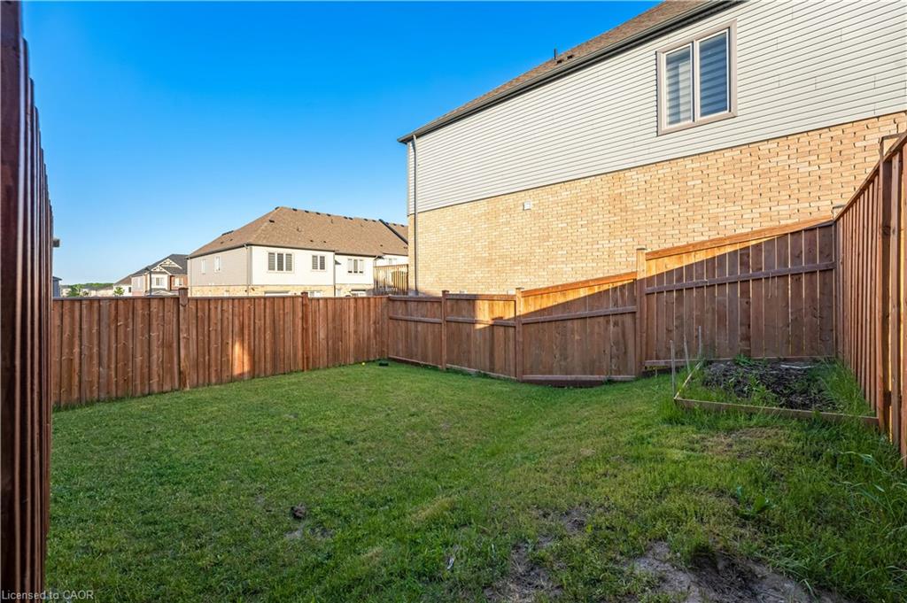 106 Haldimand Street Property Photo 40