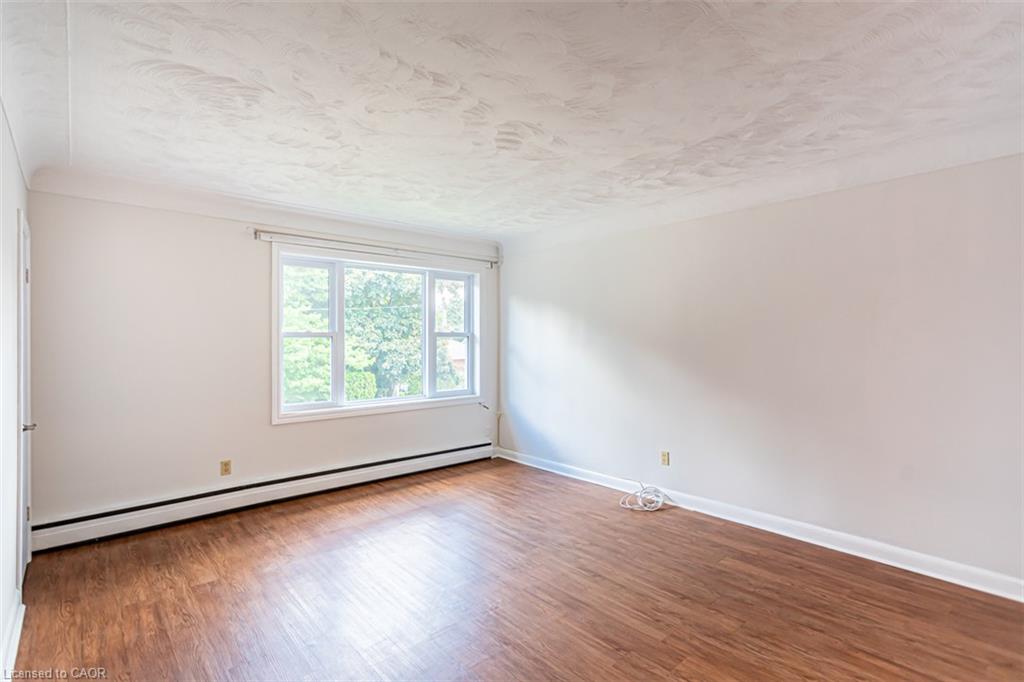 2-718 Ross Street Property Photo 12