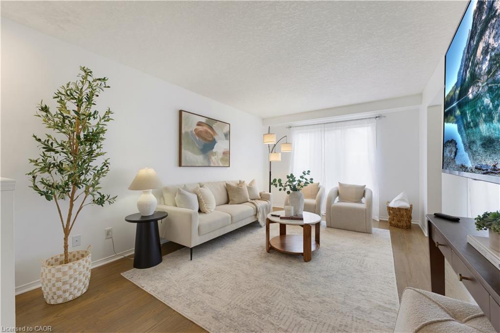 589 Mortimer Drive Property Photo 3