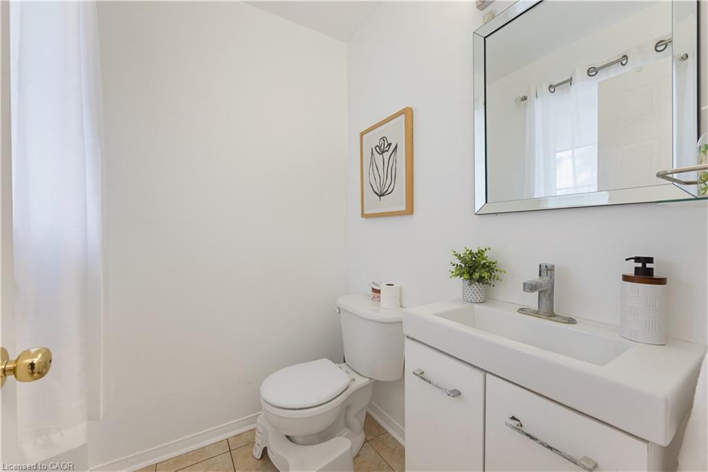 589 Mortimer Drive Property Photo 10