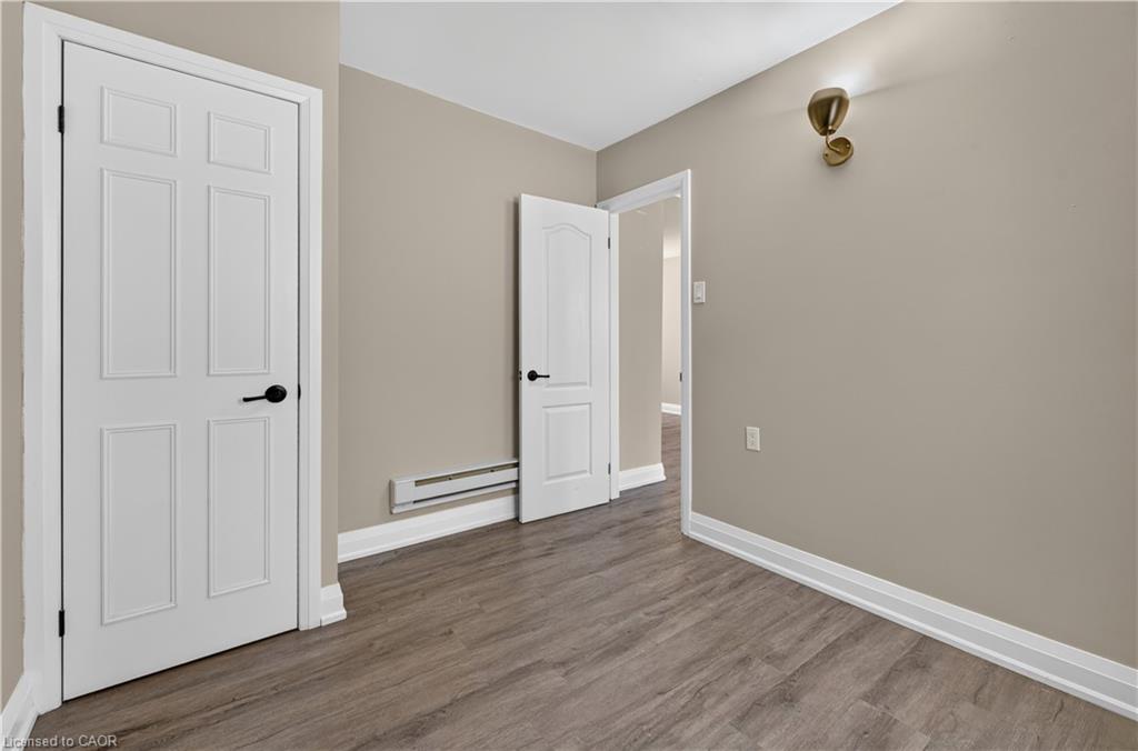 332 East Avenue N Property Photo 5
