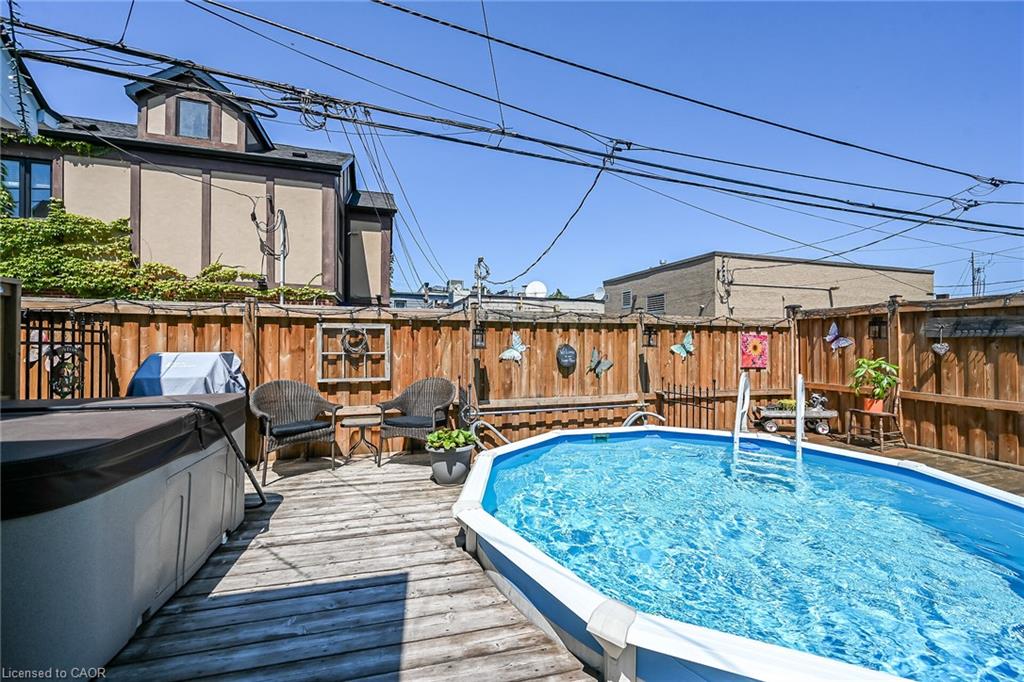 13 Paisley Avenue S Property Photo 42