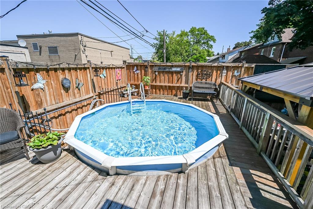13 Paisley Avenue S Property Photo 43