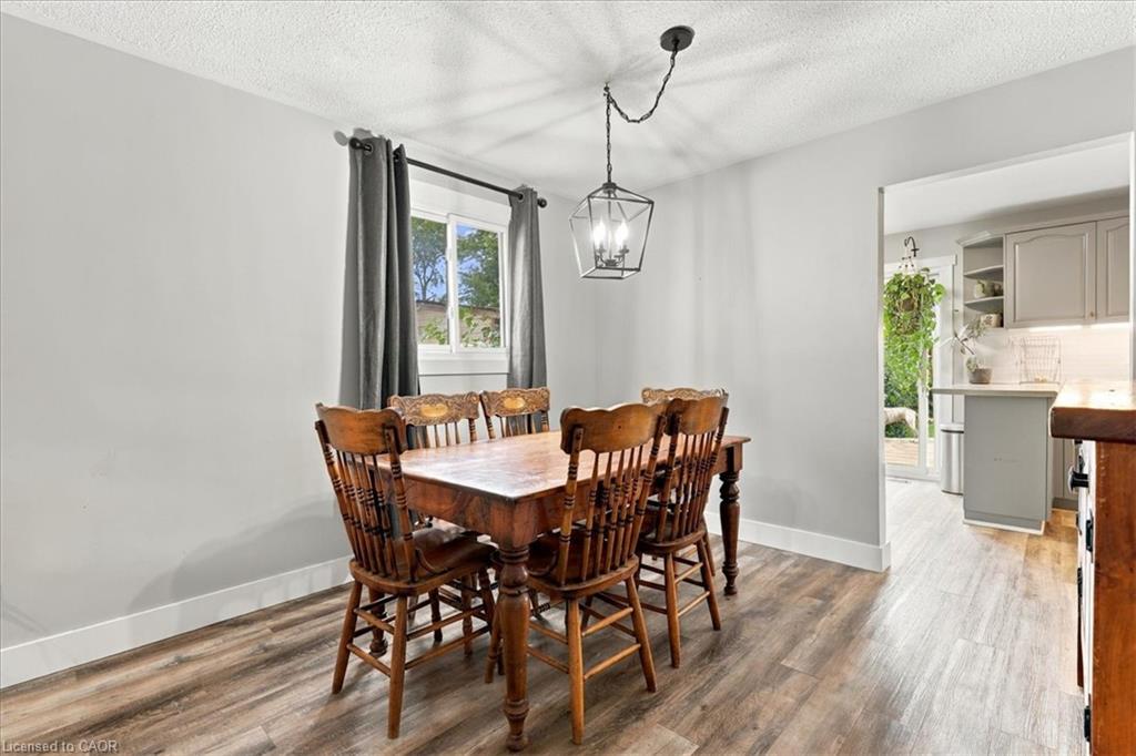 18 Forest Glen Court Property Photo 13