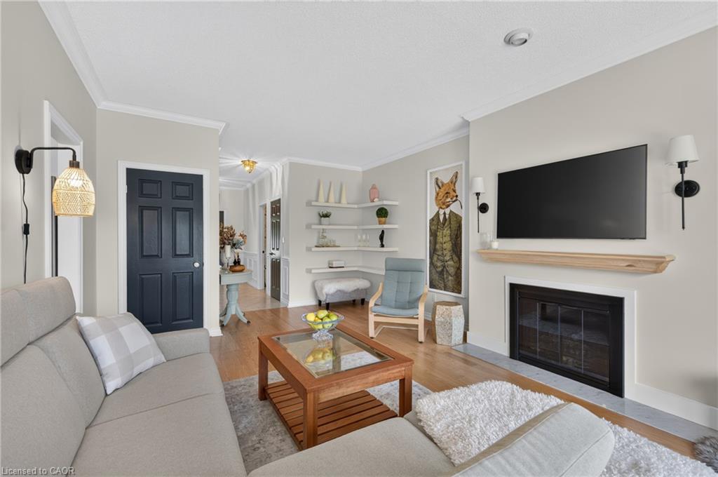 112 Fairwood Place W Property Photo 13