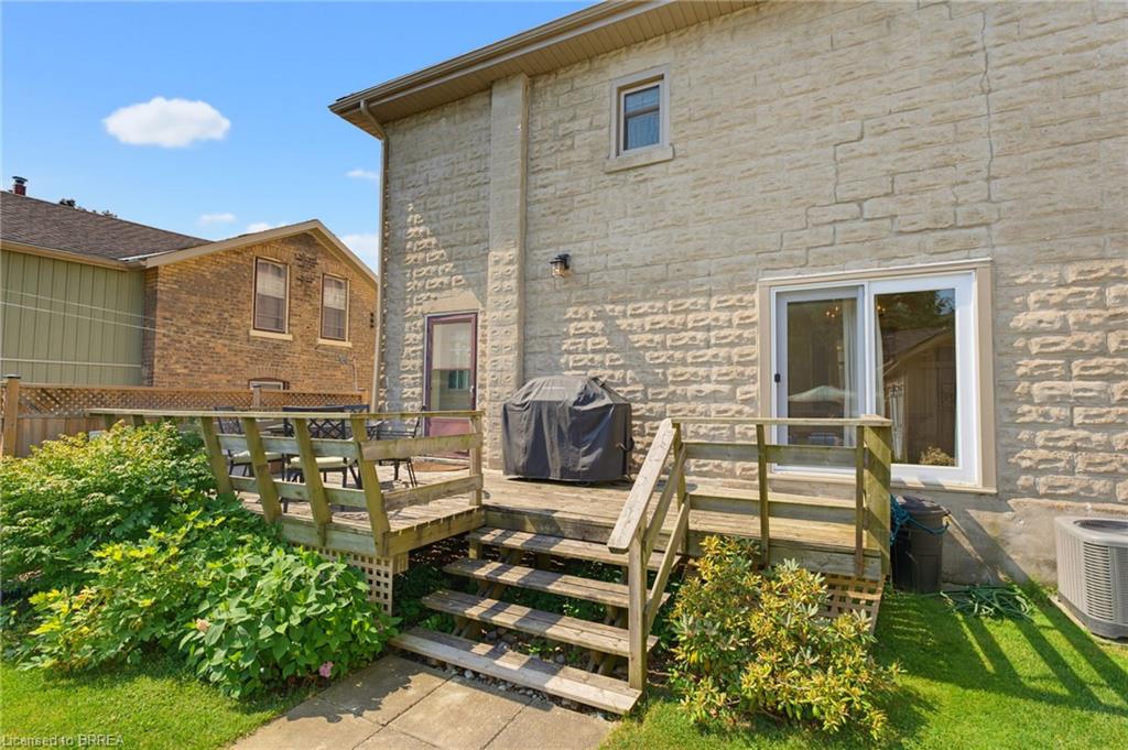 41 Banfield Street Property Photo 12