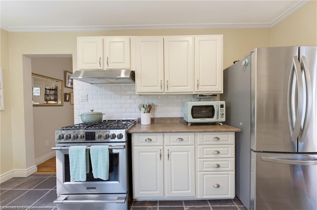 41 Banfield Street Property Photo 16