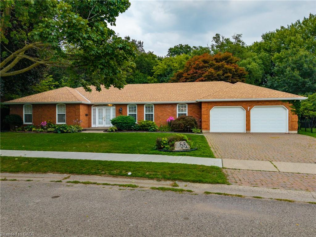 68 Royal Oak Drive Property Photo 1