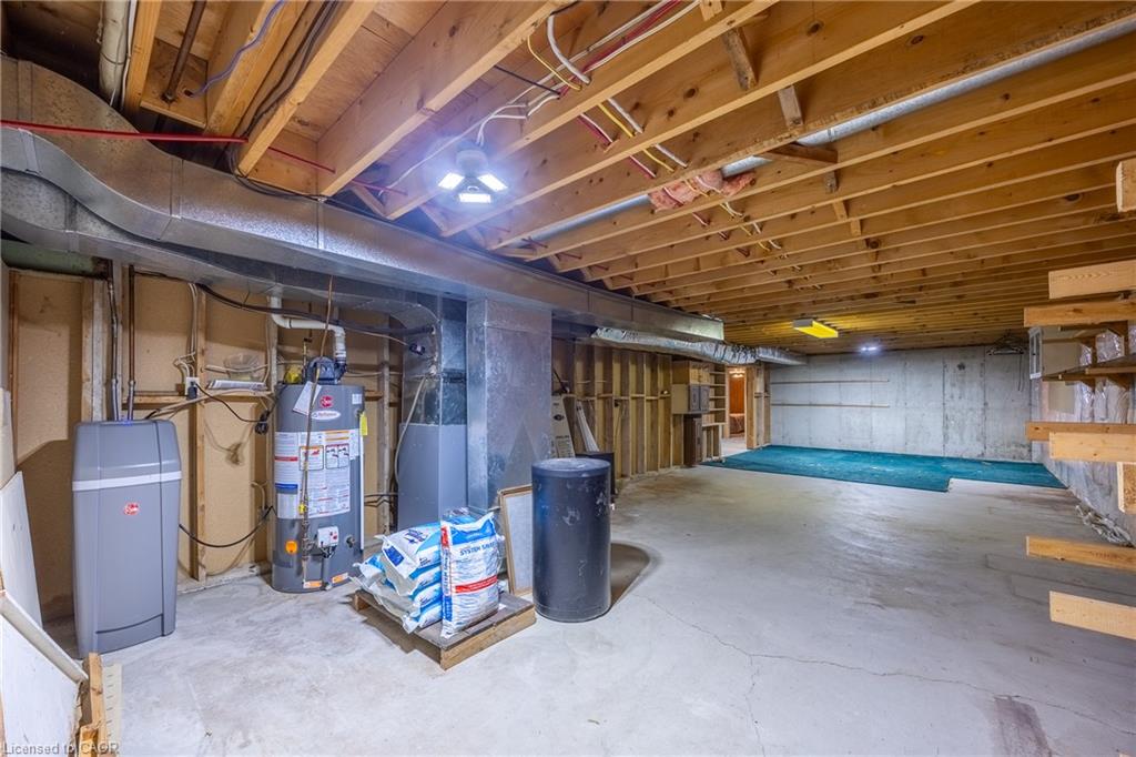 68 Royal Oak Drive Property Photo 35