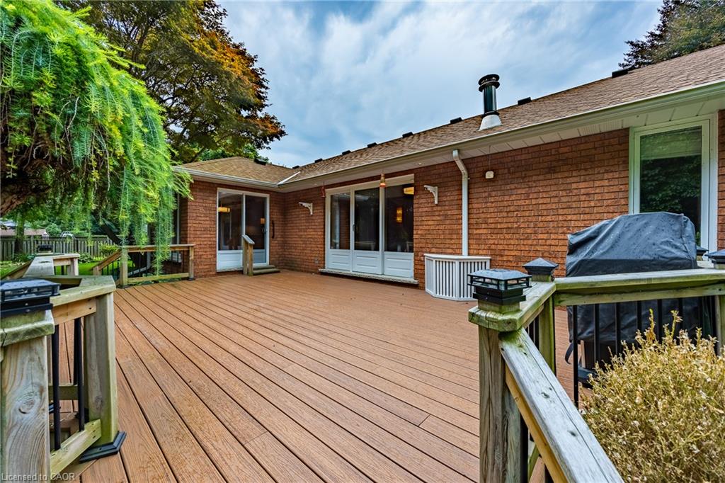 68 Royal Oak Drive Property Photo 36