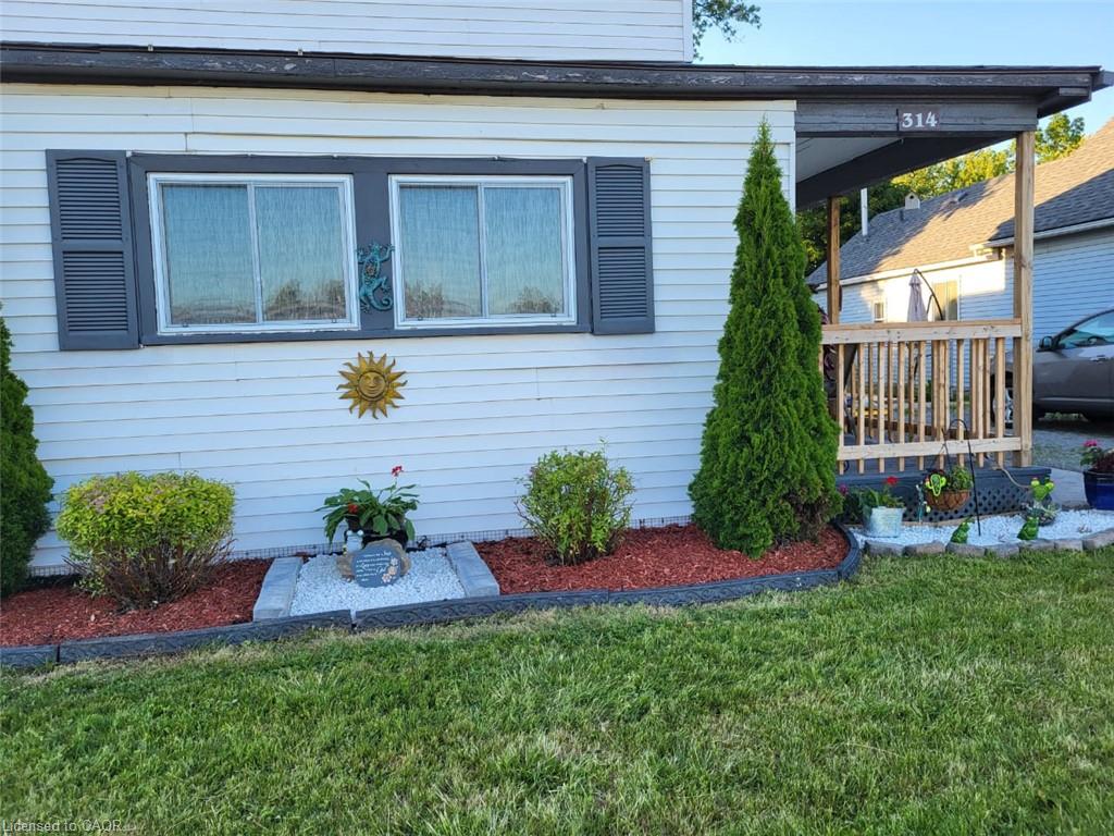 314 Jarvis Street Property Photo 3